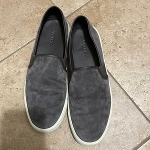 Vince Slip On’s